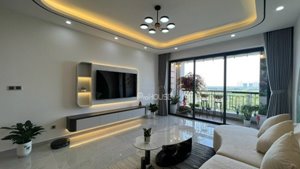 3-bedroom corner apartment for sale in Midtown-The Grande with luxurious design and full amenities