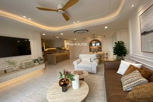 Generous 3BR Apartment For Sale With Full Furniture in Canh Vien, Phu My Hung