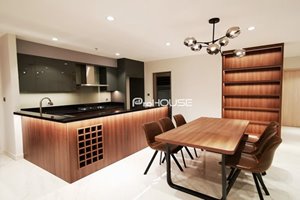 Luxury 3 bedroom apartment for rent in The Grande Midtown