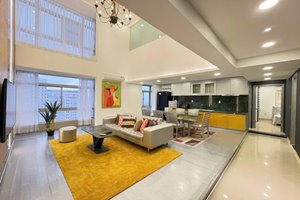 Sky Garden penthouse for sale, 5 bedrooms, 3 levels, large garden, Landmark 81 view