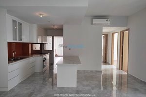 Unfurnished 3 bedroom apartment for rent in Midtown M8 - The Peak on high floor