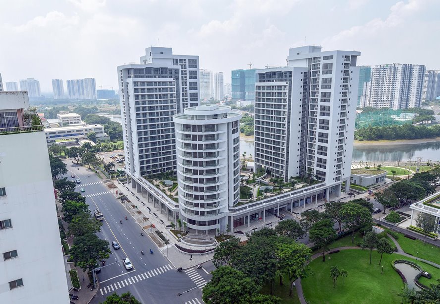 Riverpark-Premier-for-rent-1.jpg