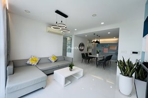 Star Hill 3 bedroom apartment for rent with modern furniture and open view
