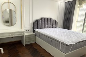 Luxury 2 bedroom apartment for rent in Midtown M6-The Symphony with full nice furniture