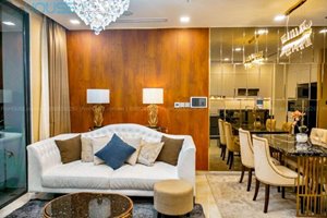 Luxury apartment for rent in Vinhomes Golden River with beautiful quiet villa view 