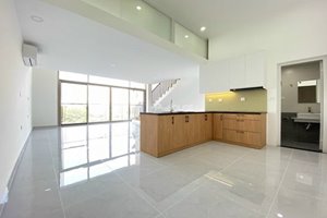 Duplex apartment for sale with open view in Phu My Hung at cheap price