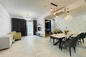 Midtown apartment for rent urgently 2 bedrooms with full amenities
