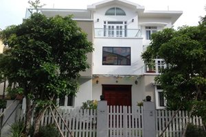 House for rent as office in Phu My Hung, prime location, near Midtown, large space