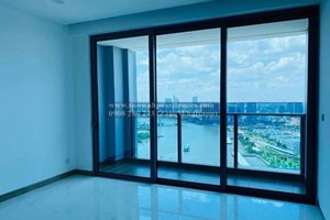 High floor apartment for rent in White House - Sunwah Pearl with nice decoration