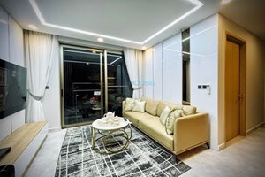 Modern 2 bedroom apartment for rent in Midtown The Peak located on high floor