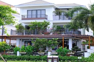 For rent Ninesouth riverside detached villa with private pool