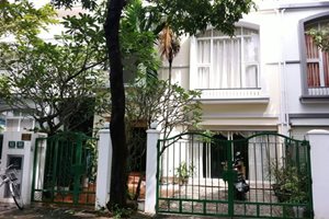 Townhouse for sale in Hung Thai compound, good price, nice location, nice layout