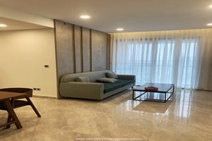 Lovely 3 bedroom apartment in The Peak for rent with full of nice furniture