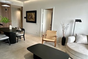 Stylish 2BR + 1 office apartment, 100% brand-new high-end furniture for sale at The Antonia