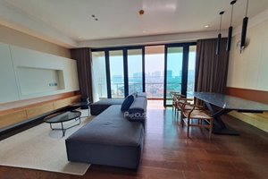 Modern 3 bedroom apartment for rent in D'Edge with full furniture