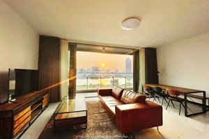 Fantastic 3 bedroom apartment in Empire City for rent with new furniture and 100% river view