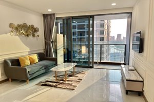 Nice apartment for rent in Sunwah Pearl with 3 bedrooms and full furniture