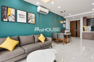 Fully-furnished 2 bedroom apartment for rent in District 7 with open view