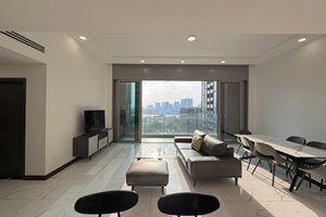 Empire City Linden 3 bedroom apartment for rent with bright view and full furniture