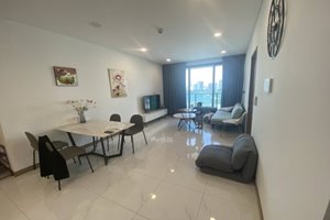 High floor apartment for rent with 2 bedrooms full furniture in Sunwah Pearl