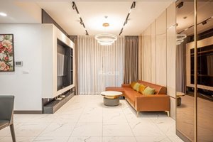 Luxurious and cozy apartment for rent in Empire City with 2 bedrooms