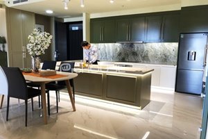 Luxury 3 room apartment for rent in The Grande Sakura Park having dishwasher
