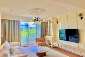 Renovated apartment for rent in Grand View with modern furniture - 158m2 - river view