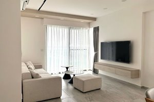 Modern and comfortable apartment for rent at Cardinal Court with fully furnished 3 bedrooms