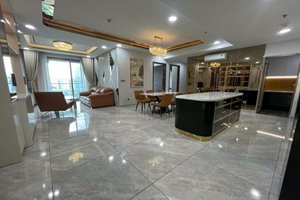 Midtown 3BR Apartment 131sqm – Stunning River View, Premium Furnished, Parking Included