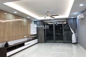 Unfurnished apartment for rent in Riverpark Premier with river view on the high floor
