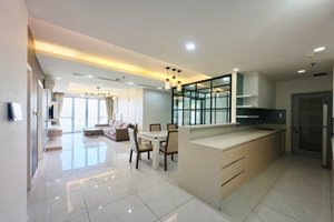 Spacious 3-bedroom apartment for rent in Scenic Valley | Stunning views | Private parking