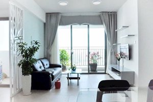 Garden floor apartment for rent in Riviera Point with luxurious furniture