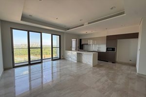  Luxury 3 bedroom residence for sale at The Horizon overlooking the river