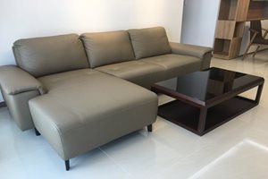Beautiful 2 bedroom apartment for rent in Green Valley, nice balcony to the river and golf course