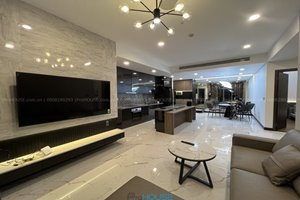 Luxury designed apartment for rent in Empire City on high floor with panoramic city view