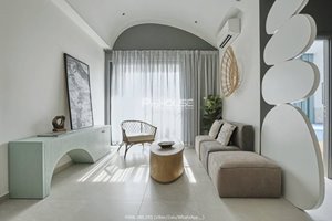 Well-decorated 3 bedroom apartment for rent in district 7 with luxurious furniture