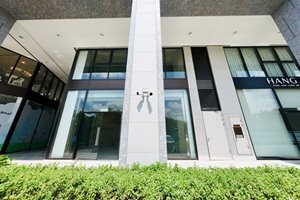 Corner shophouse for rent at Midtown – 121sqm, 2 floors, prime location