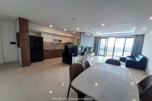 Large balcony apartment for rent in Riverpark Premier with nice decoration