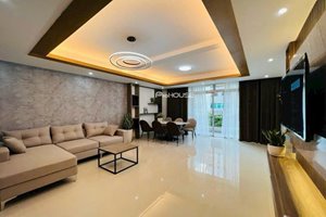 Star Hill Duplex Apartment For Rent| 3 Bedrooms | Modern Furnished | Airy View