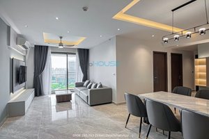 Amazing high floor 3 bedroom apartment in Midtown The Peak for rent 
