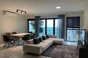 Beautiful view apartment for rent in Feliz En Vista with 4 bedrooms