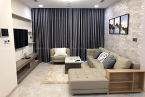 River-view 3br high-class apartment for sale in Vinhomes Golden River