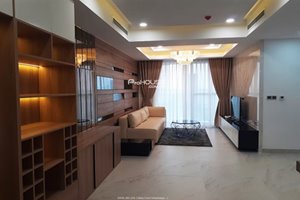 Corner 3 bedroom in The Signature for rent on high floor river view 