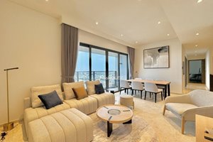 High-class apartment for rent with panoramic city view at The Marq District 1