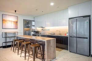 A beautiful 3 bedroom apartment for rent close to CBD of Ho Chi Minh City
