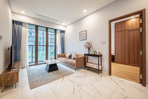 Elegant 2 Bedrooms Apartment For Rent in The Metropole – Pool View – Fully Furnished