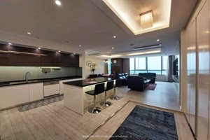 Large 3 bedroom apartment for rent in Xi Riverview Palace with full new furniture