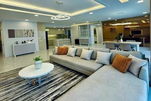 Happy Valley – spacious 3 bedroom apartment with private parking in Phu My Hung