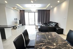 Modern and fully furnished 2-bedroom apartment for rent in Riviera Point at cheap price