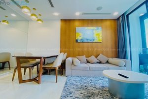 Nice city view apartment for sale at Vinhomes Golden River with Northeast direction